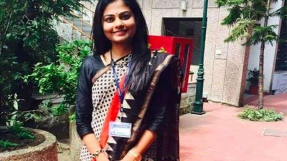 UPSC Success Story : डॉक्टर की नौकरी छोड़ पहले ही प्रयास में पास किया यूपीएससी