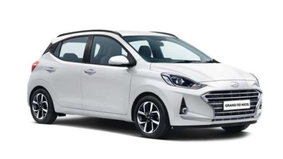 2 लाख रूपये की छूट पर Hyundai की इन चार कारों को अभी बना लें अपना