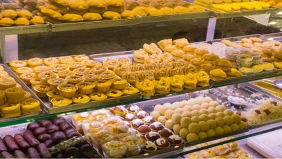 World's Best Sweets : दुनिया की बेस्ट मिठाइयों में भारत की 3 मिठाइयां हुई शामिल, देखें लिस्ट