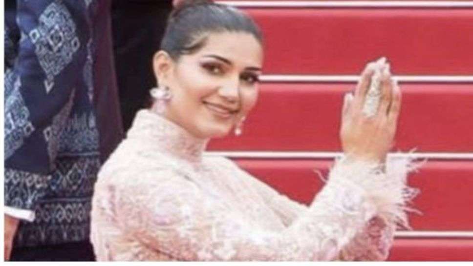 Sapna Chaudhary: सपना के लड़को झटकों ने उड़ाई बूढ़ों तक की रातों की नींद