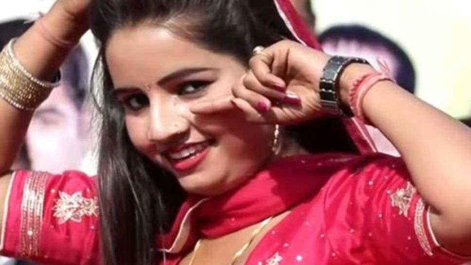 Sunita Baby Dance Video : सुनीता बेबी ने किया धमाल डांस, देखकर लोगों के उड़े पसीने