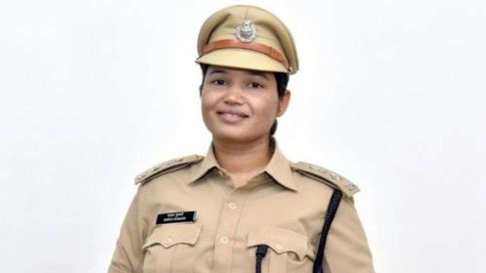 IPS Success Story: खेतों में काम करने वाली महिला बन गई आईपीएस अफसर, जानें सफलता की कहानी